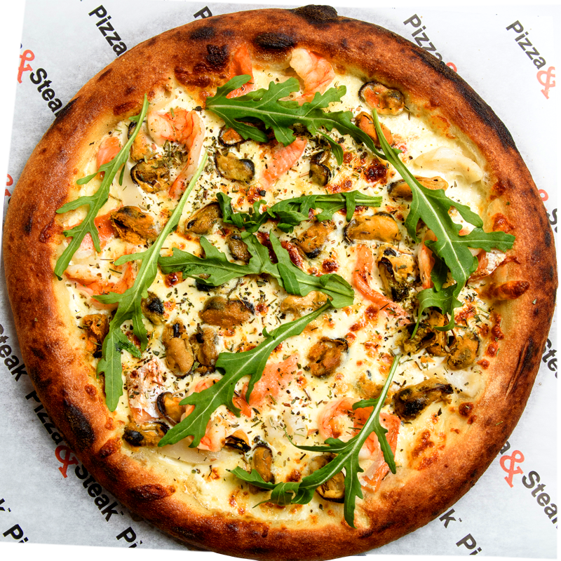 Pizza with shrimp and salmon